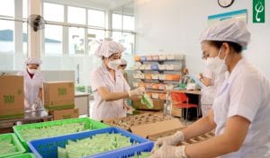 Gia công sữa rửa mặt bật tone