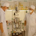 gia công sữa rửa mặt bùn khoáng