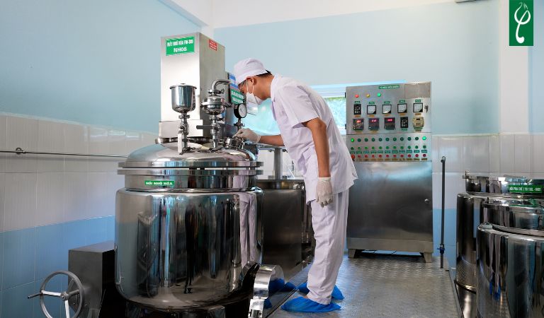 gia công sữa rửa mặt Hà Nội