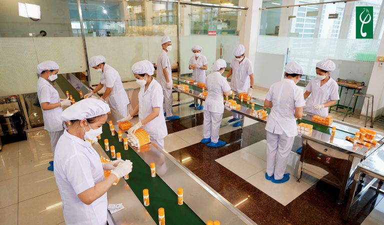 Gia công sữa rửa mặt trẻ em