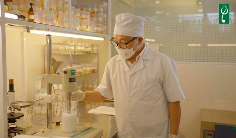 Gia công sữa rửa mặt không bọt đảm bảo chất lượng cao