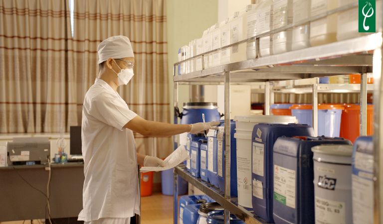 Gia công sữa rửa mặt tràm trà