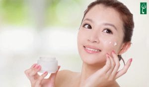 Sản xuất mỹ phẩm nữ