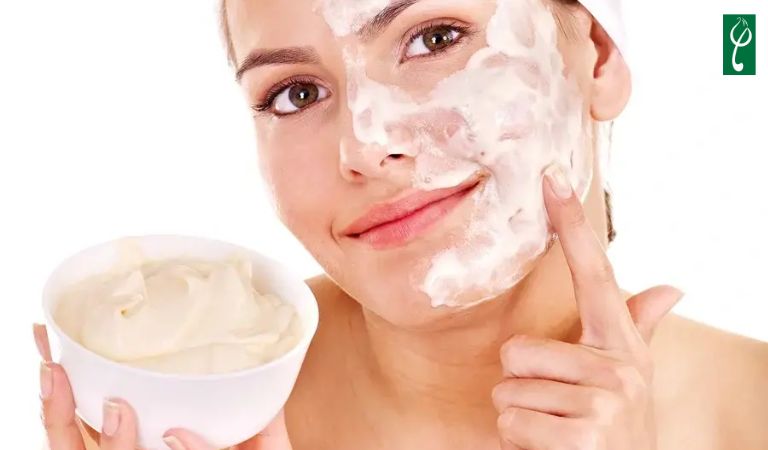 rửa mặt bằng sữa chua không đường