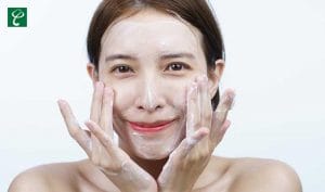 Sữa rửa mặt không tạo bọt của Nhật