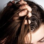 Da đầu dầu nên gội đầu mấy lần