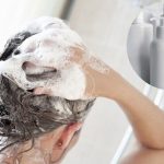 Gội nhiều loại dầu gội có tốt không