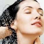Gội đầu nhiều tóc có nhanh dài không