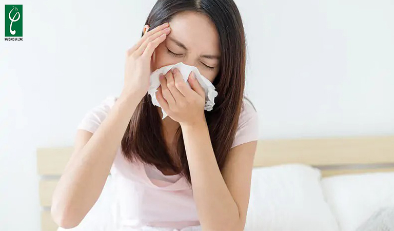 dị ứng nước hoa