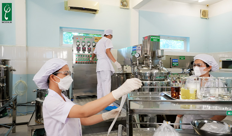 gia công nước hoa Bắc Giang