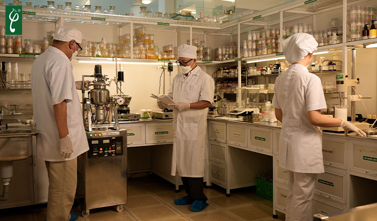 Nhà máy gia công mỹ phẩm dược liệu