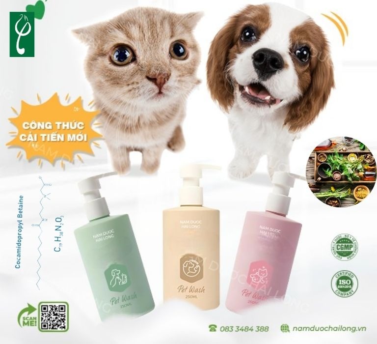 Chiết xuất thiên nhiên được bổ sung vào dung dịch vệ sinh tai chó mèo giúp làm sạch dịu nhẹ nhưng vẫn an toàn cho thú cưng