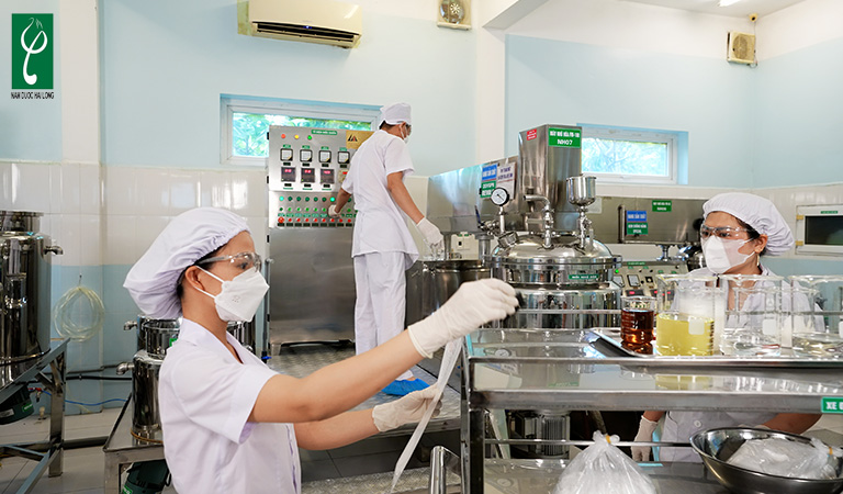 Nam Dược Hải Long chuyên sản xuất dầu gội uy tín và chuyên nghiệp gia công dầu gội uy tín