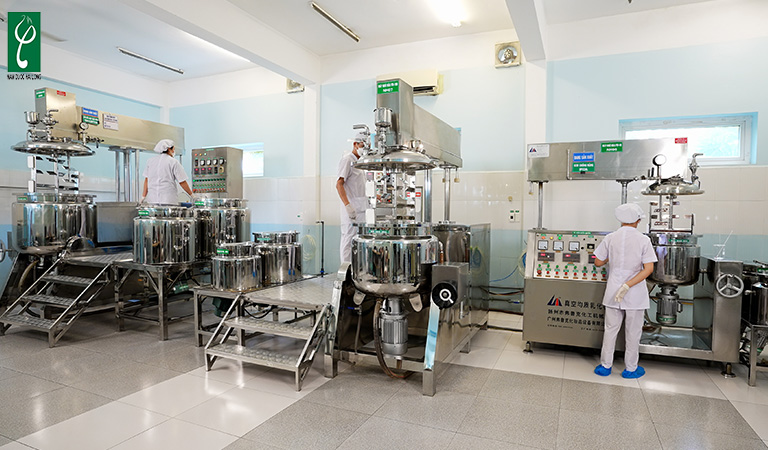 Gia công bọt vệ sinh phụ nữ tại nhà máy Nam Dược Hải Long gia công bọt vệ sinh phụ nữ