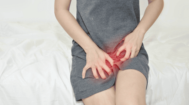 Ngày đèn đỏ có nên dùng dung dịch vệ sinh?
