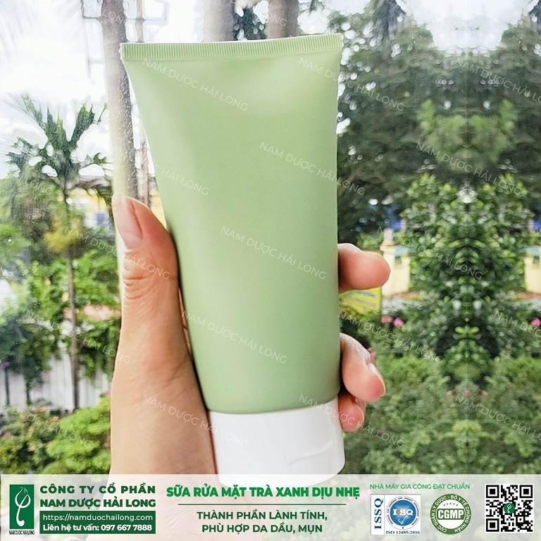 Gia công sữa rửa mặt dịu nhẹ