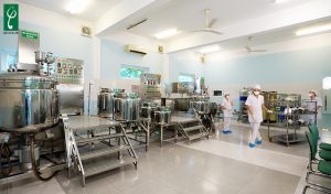 gia công dầu tắm thảo dược