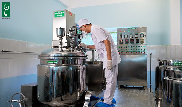 gia công sữa tắm nước hoa