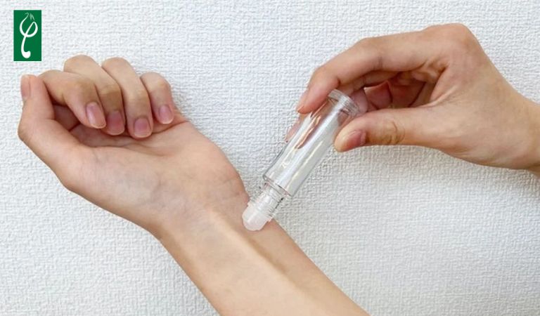 Gia công nước hoa dạng lăn