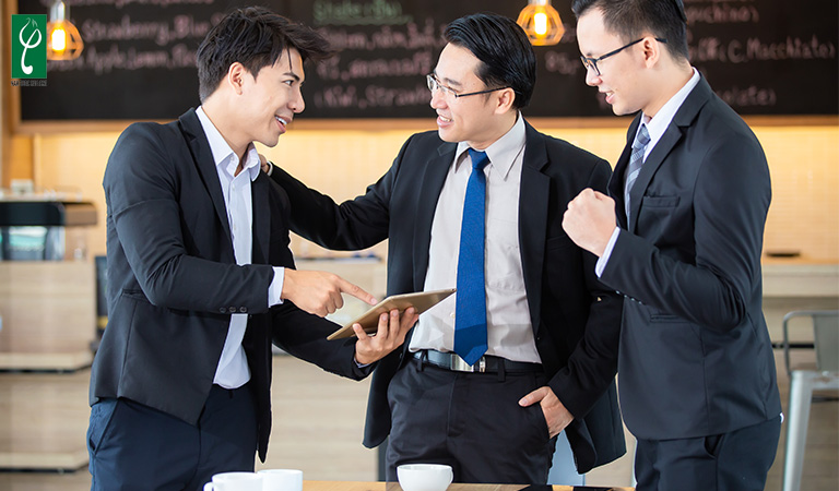 gia công kem chống nắng phổ rộng