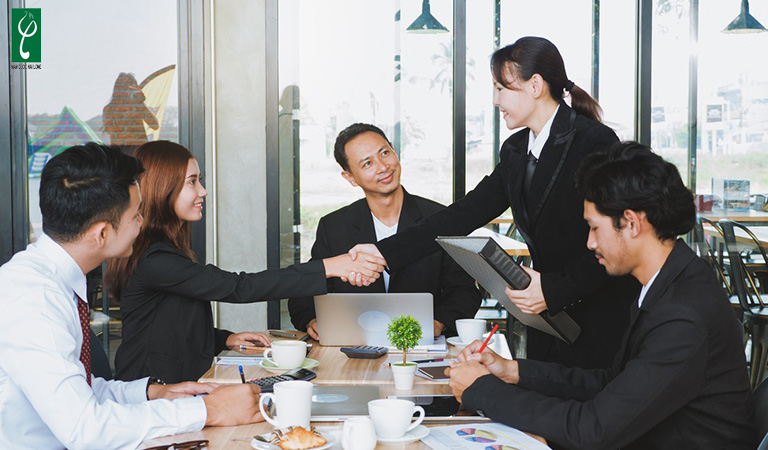 Nam Dược Hải Long - Xưởng sản xuất xịt tóc trọn gói và nuôi dưỡng mái tóc an toàn Xưởng sản xuất xịt tóc