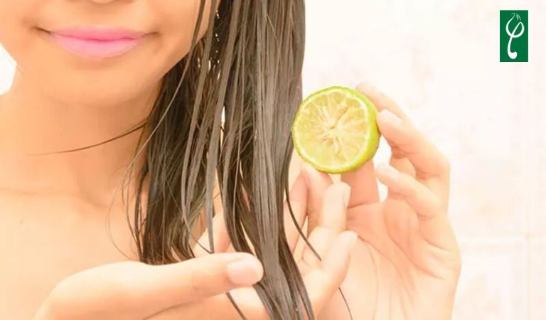 Cách làm sạch keo xịt tóc ngay tại nhà, không gây hư tổn Gội đầu bằng nước cốt chanh làm sạch tóc