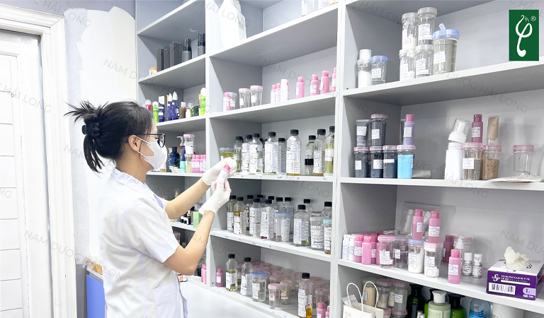 gia công nước tẩy trang uy tín